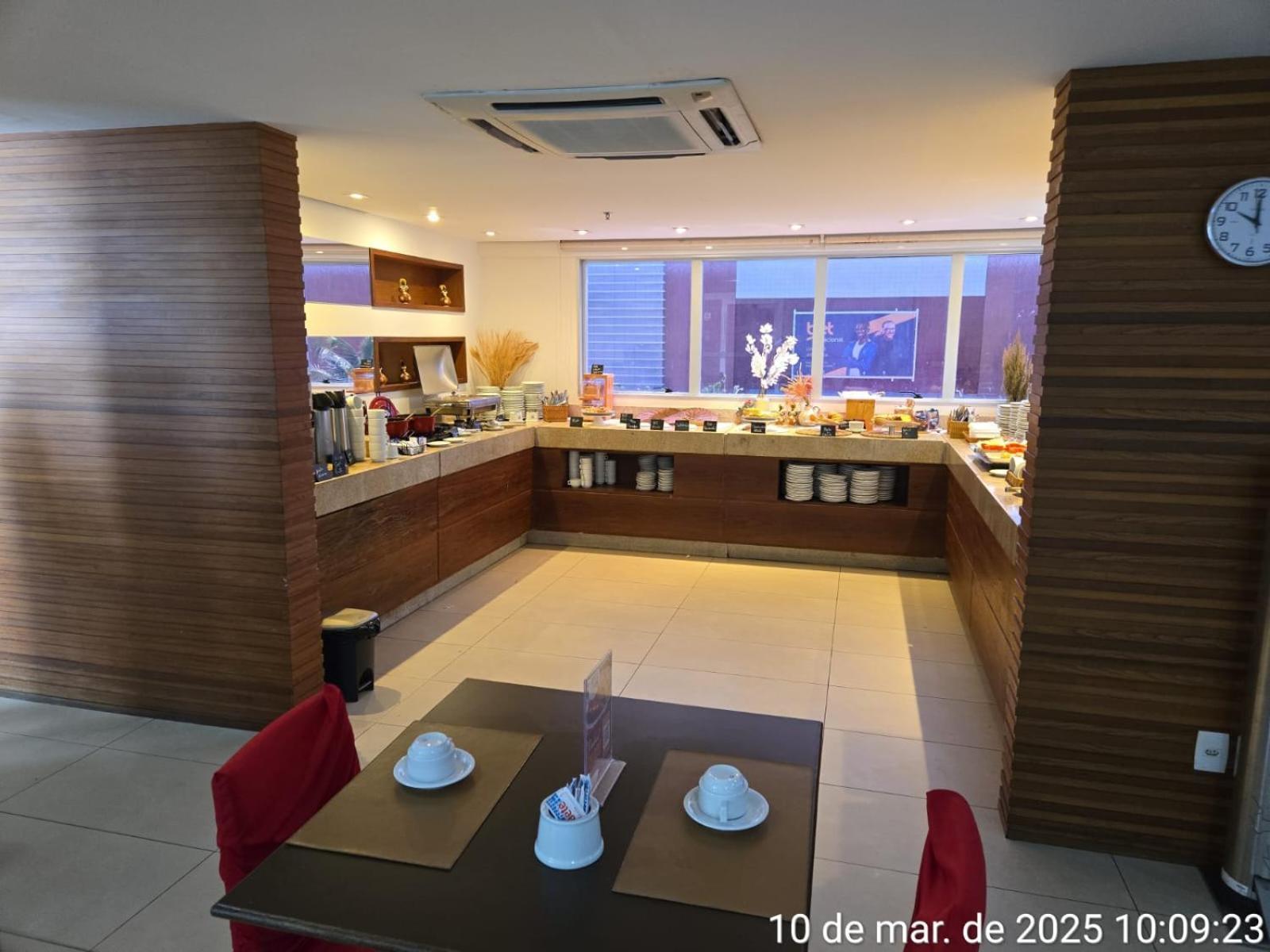 Bahia Business Flats *